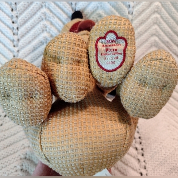 Disney  Parks Pluto 80th Anniversary Plush Limited Edition #2112 of 2400 Retired - Picture 6 of 6